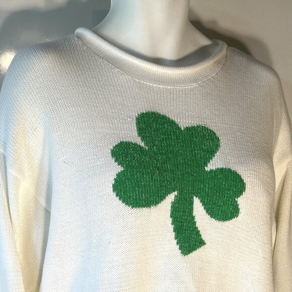 North Style SZ XL White Shamrock Graphic Sweater St. Patrick's Day Lucky Charm - Picture 3 of 7